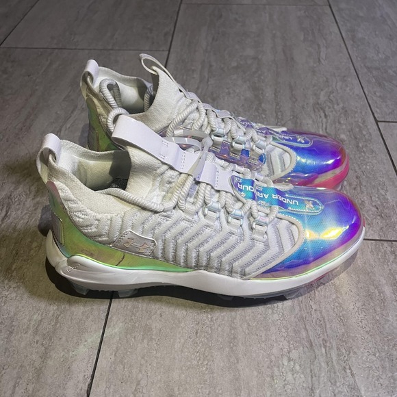 Under Armour Baseball Cleats Shoes Mens 7.5 White Iridescent Molded 3027605-101 - Picture 1 of 7